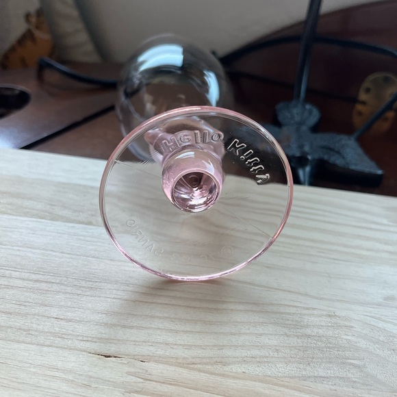 Rare find 1993 Sanrio Hello Kitty Wine Glass - Picture 4 of 6